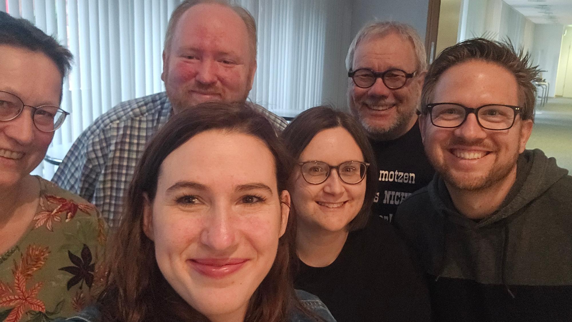 weiblich von links nach rechts: Doris Keutgen, Sarah Henschke, Cornelia Strobel; männlich von link nach rechts: Markus Toelstede, Ulrich Martinschledde, Thorsten Tauch Es fehlt: Ulrike Keßler