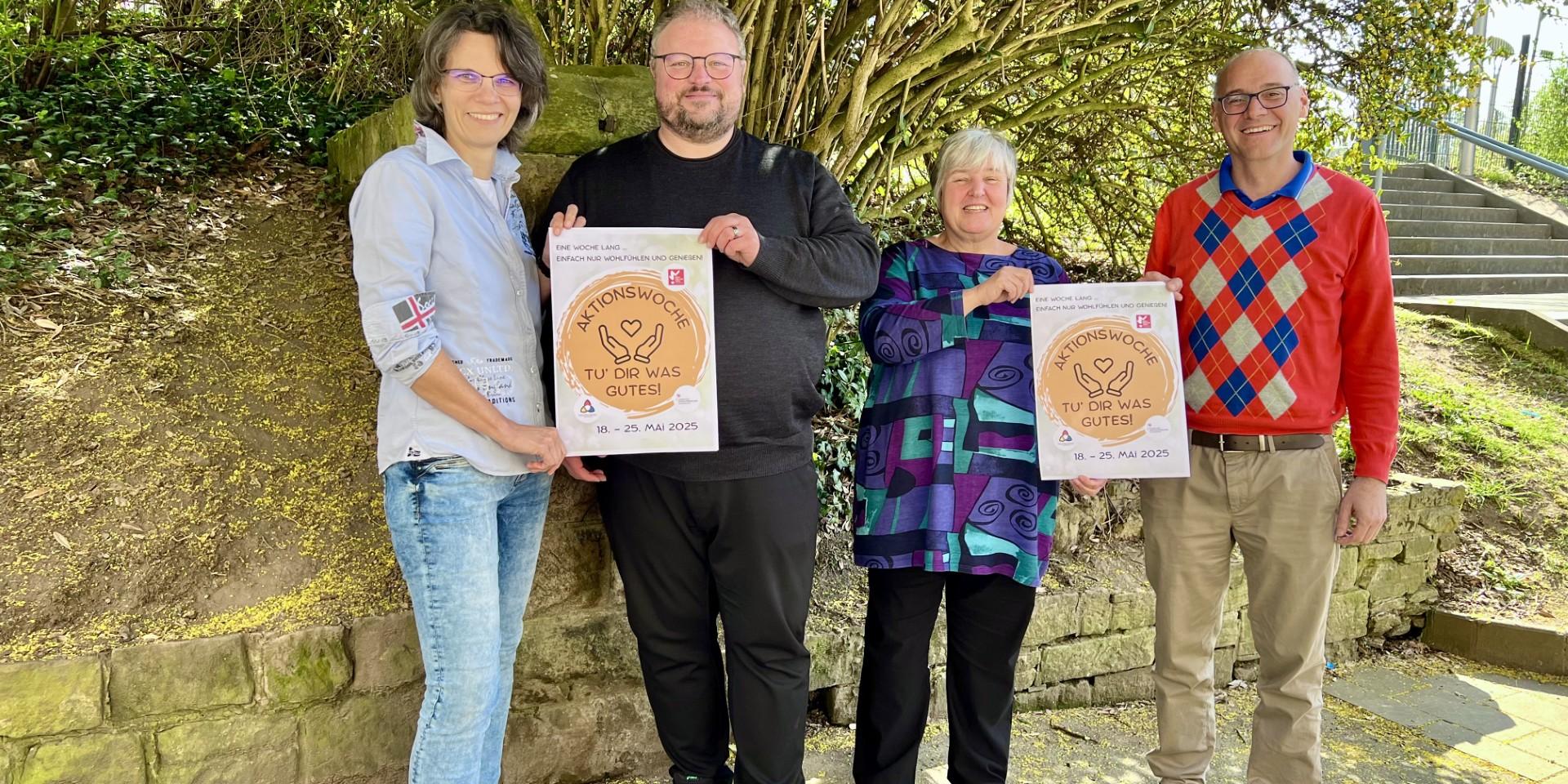Das Team hinter der Aktionswoche 'Tu Dir was Gutes': Pastoralreferentin Jennifer Schmitt (momentum), Pfarrer Markus Krastl, Gemeindereferentin Claudia Busch und Bildungsreferent Klaus Becker.