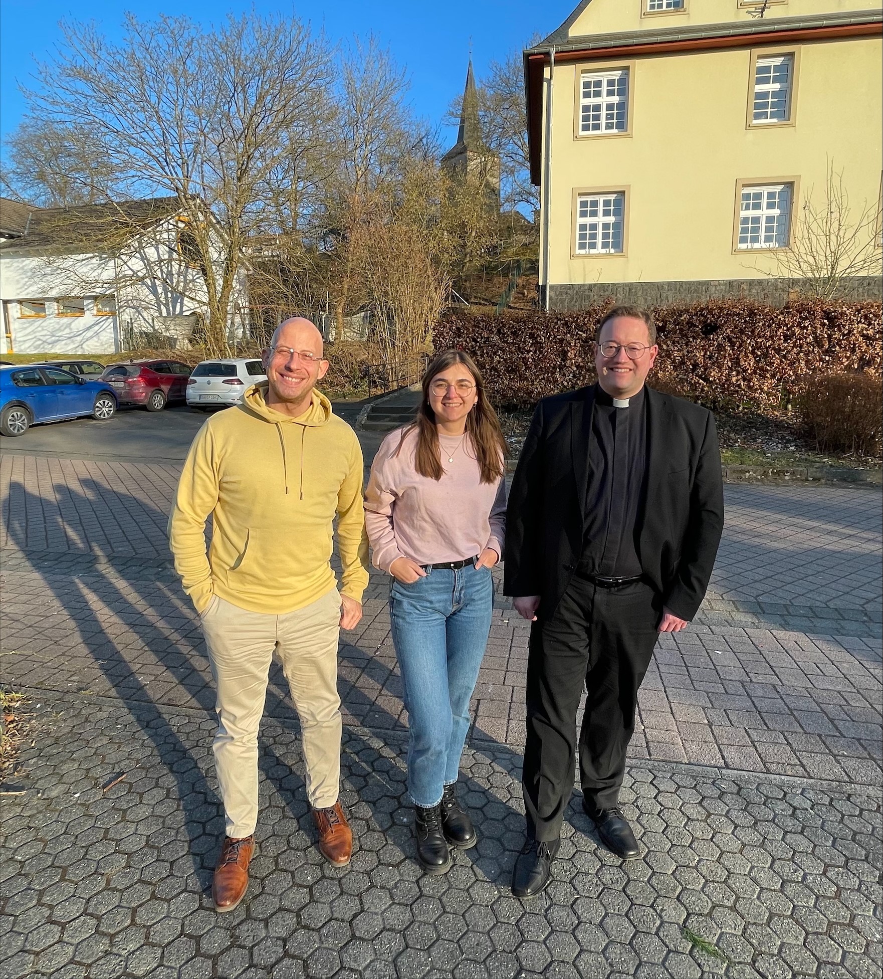 Gemeindereferent Bernd Schmitz, Pastoralreferentin Judith Michels und Dekan Jonas Weller (vlnr.)