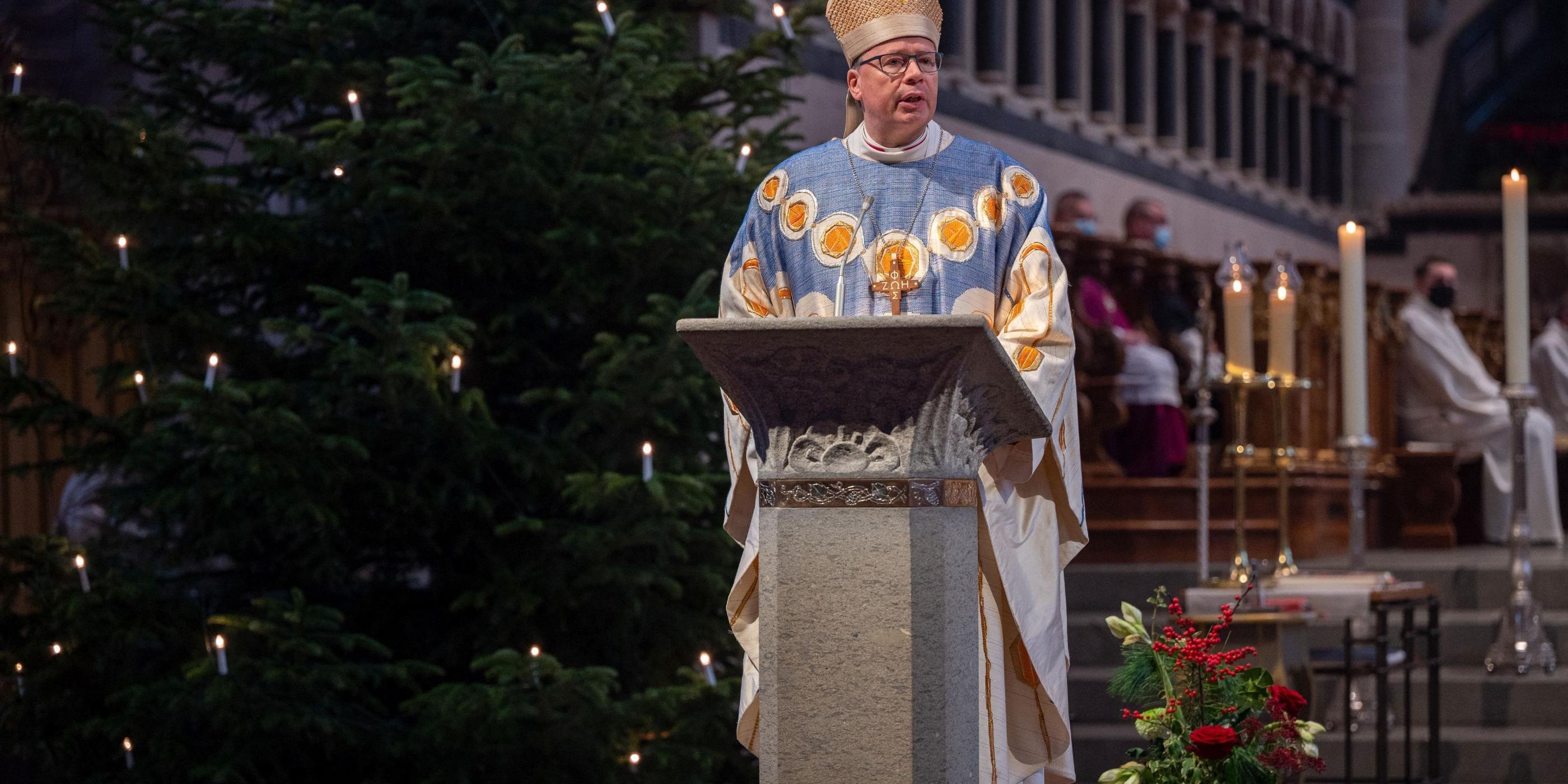 Bischof Ackermann predigt an Weihnachten im Trierer Dom (Archivfoto von 2021)
