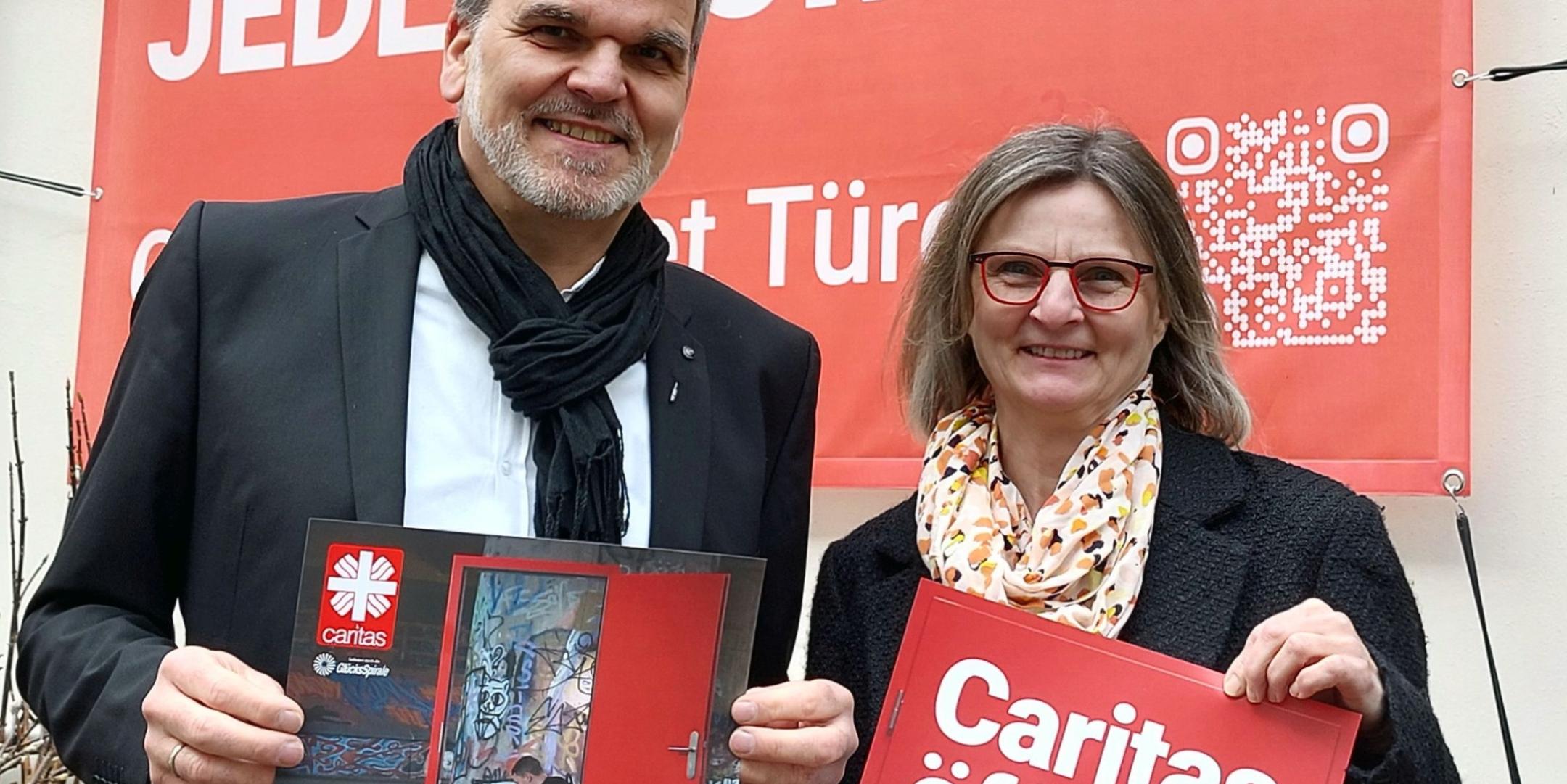 Caritasdirektorin Victoria Müller-Ensel und Stellvertreter Achim Meis eröffneten in Koblenz symbolisch die Caritas-Jahreskampagne.