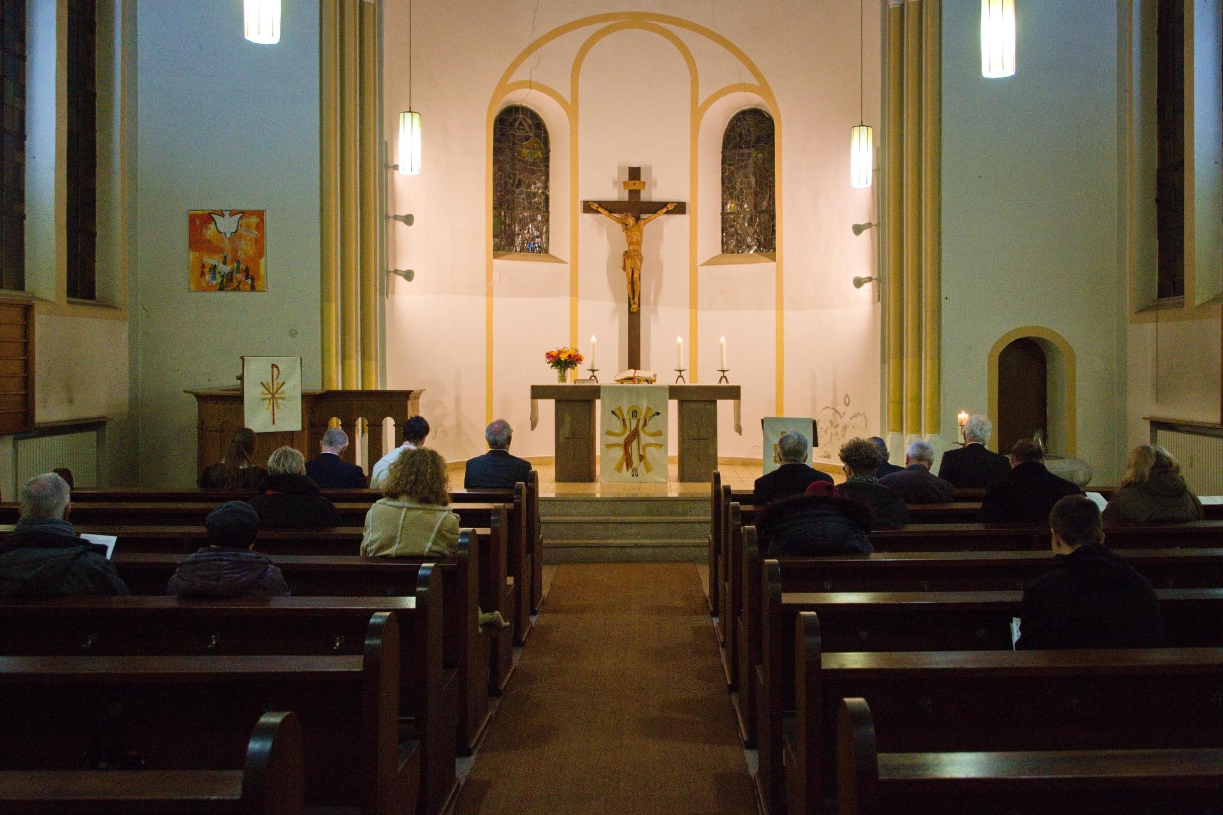 Der Gottesdienst wurde in der Immanuelkirche der Selbständig Evangelisch-Lutherischen Kirche gefeiert.