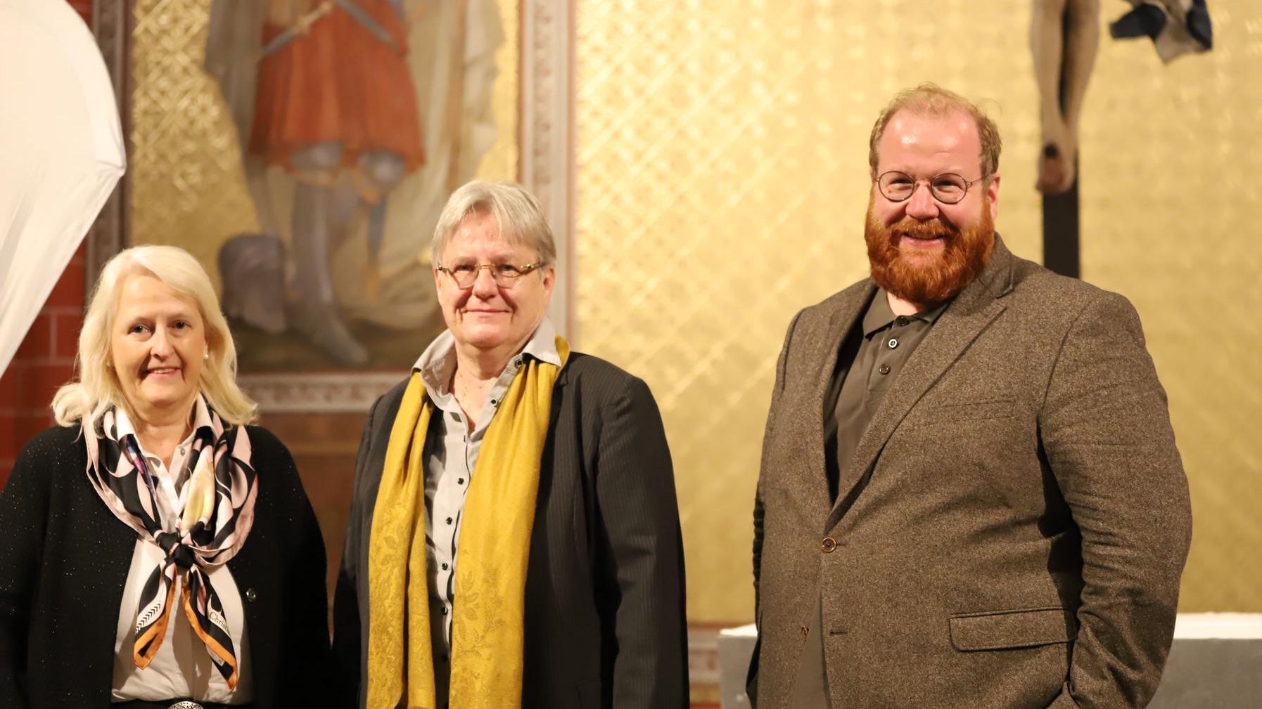 Kirchen wahren Schätze unserer Geschichte und unseres kulturellen Erbes – für alle, nicht nur für Christen. In ihrem Vortrag im Forum Bürgerkirche St. Gangolf hat Kunsthistorikerin Prof. Barbara Welzel das verdeutlicht.