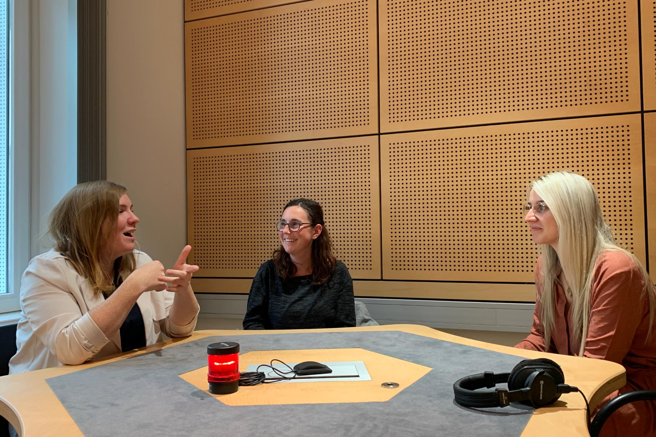 von links nach rechts: Lena Weber – Luisa Maurer – Carolin Hostert-Hack