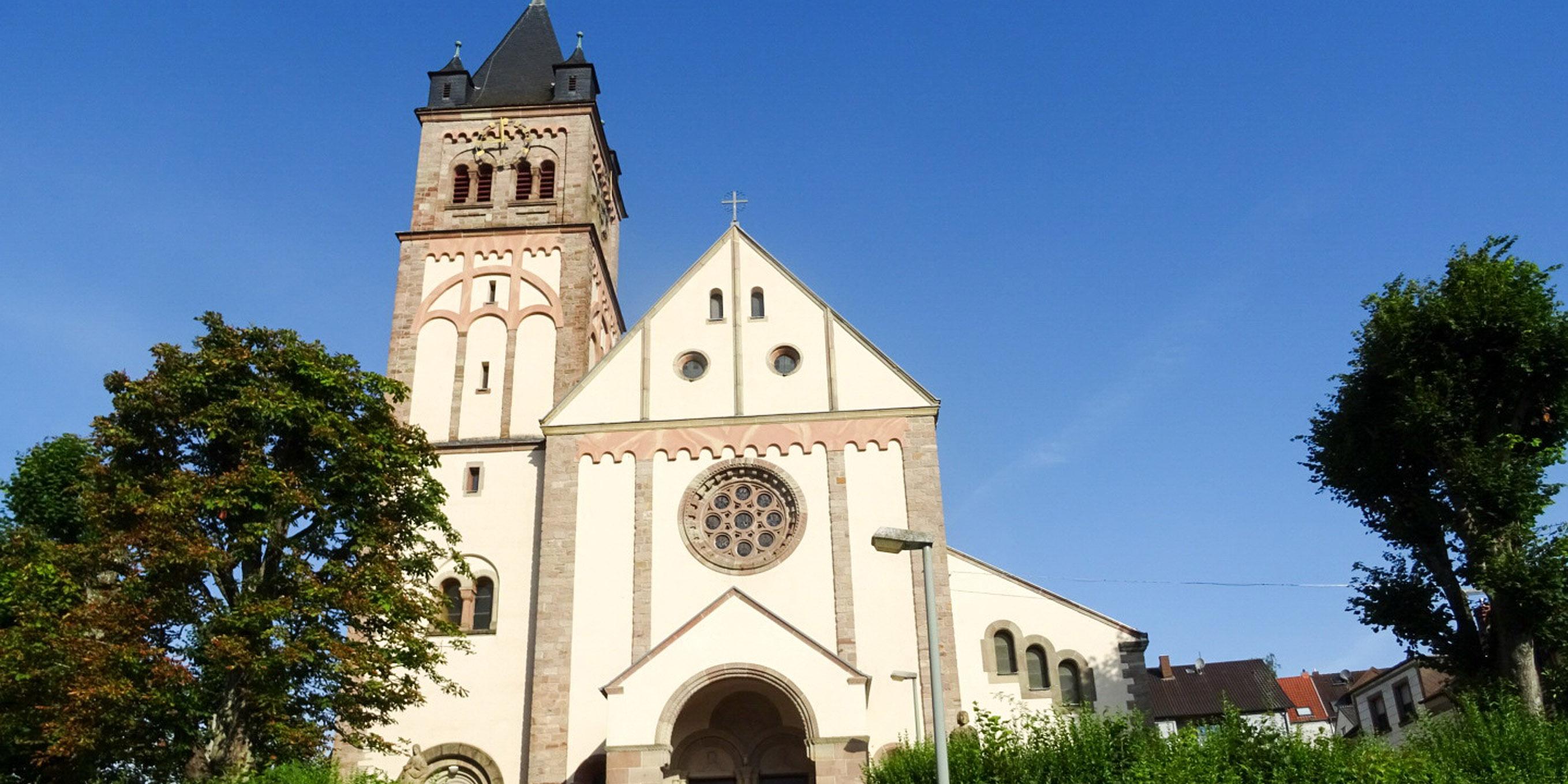 Die Pfarrei Quierschied St. Barbara im Bistum Trier ist vom 26. Oktober bis 30. Oktober bei Radio Horeb bundesweit live im Rundfunk.