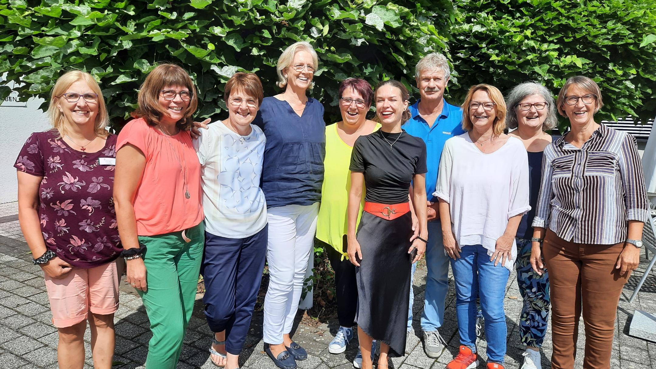 Die ehrenamtlichen Helfer*innen des SkF-Teams