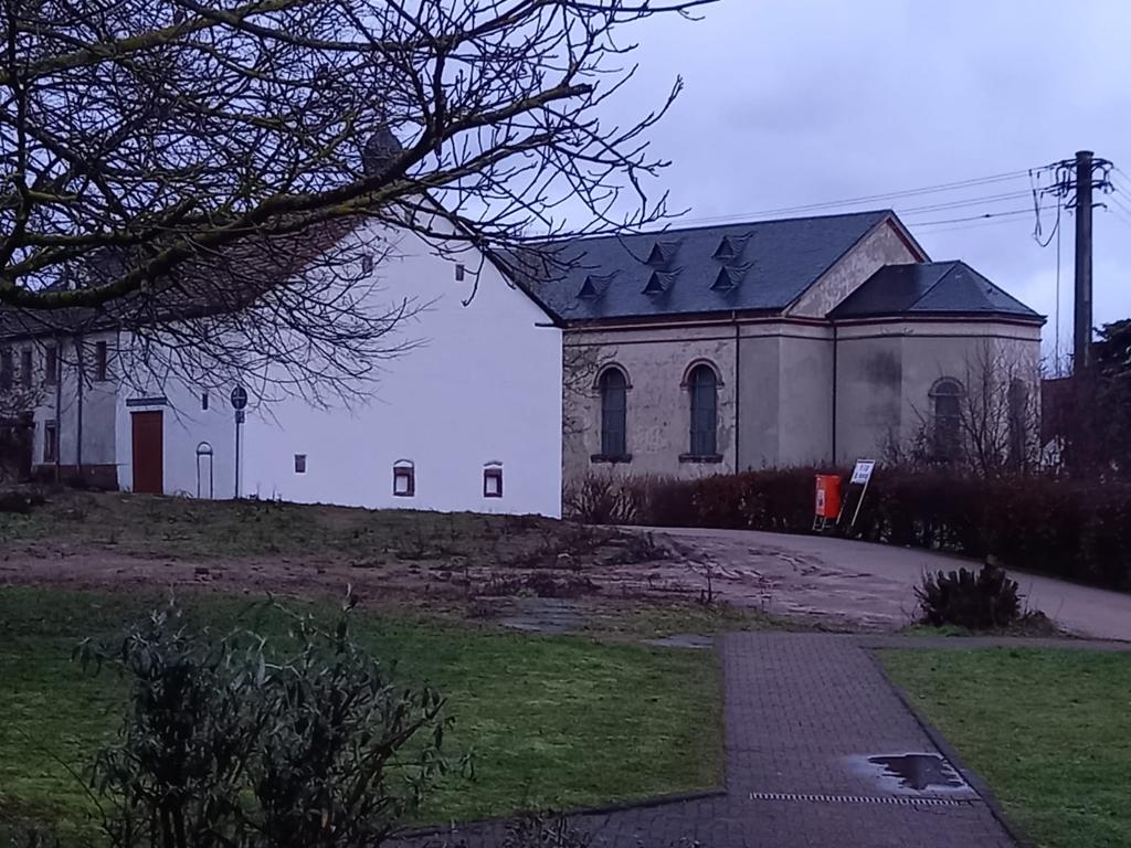 Hier wird bis voraussichtlich Sommer 2022 die neue katholische Kita in Eppelborn-Wiesbach gebaut. Foto: J. Steil/BIP Saar