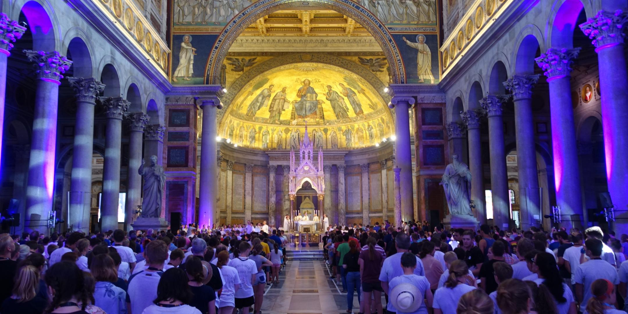 Der Abschlussgottesdienst in der römischen Kirche St. Paul vor den Mauern.