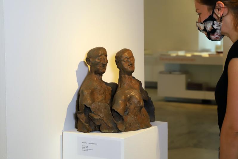 'Das Alte Paar': Eine Skulptur von Eberhard Linke