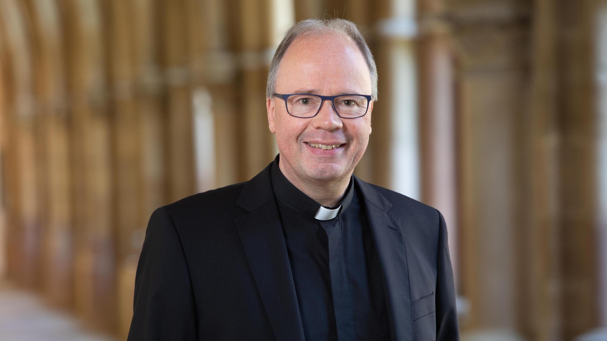 Bischof Ackermann zieht ein positives Fazit nach der fünften und letzten Vollversammlung des Synodalen Wegs (Foto: Bistum/Thewalt)