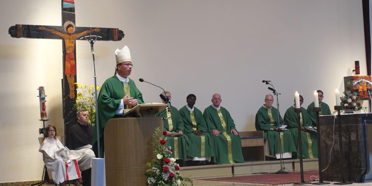 Bischof Ackermann beim Pilgergottesdienst in Schönstatt