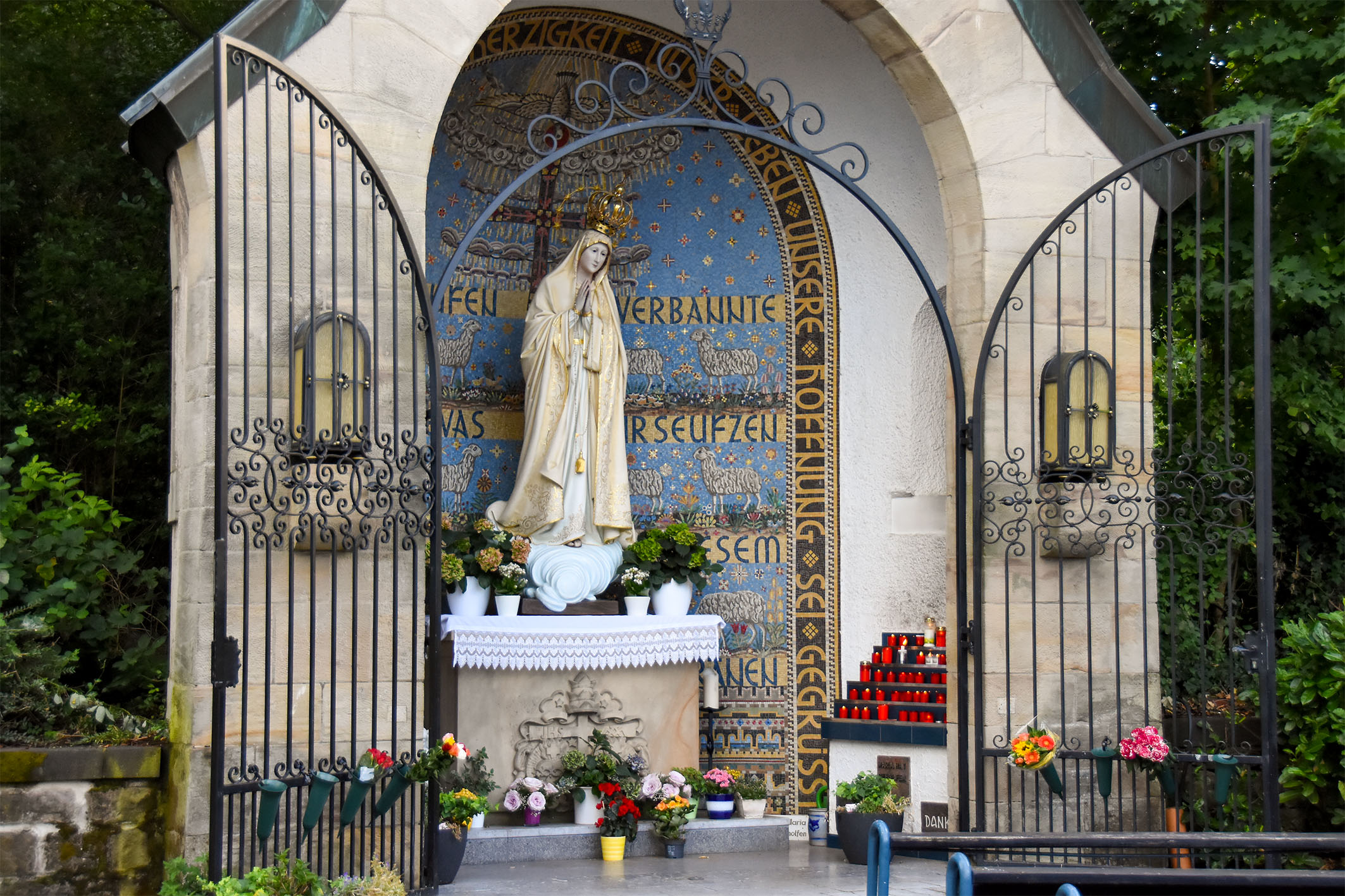 Die Fatima-Kapelle mit dem Gandenbild.