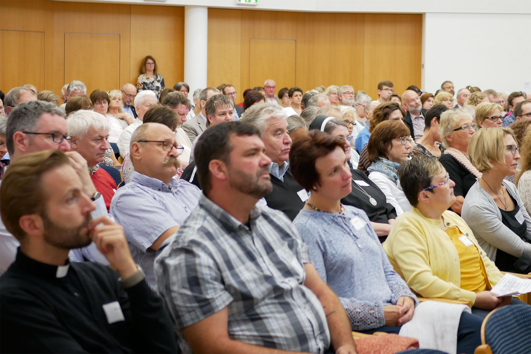 Mehr als 220 Menschen aus dem gesamten Bistum kamen mit ihren Fragen, Wünschen und Sorgen zu dem Forum nach Otzenhausen.
