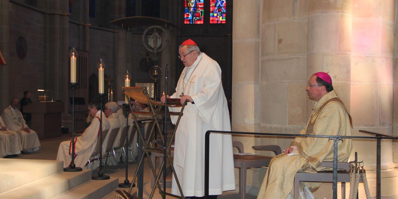 2015 war Kardinal Lehmann Gast bei den Heilig-Rock-Tagen und predigte in der Liebfrauenkirche.