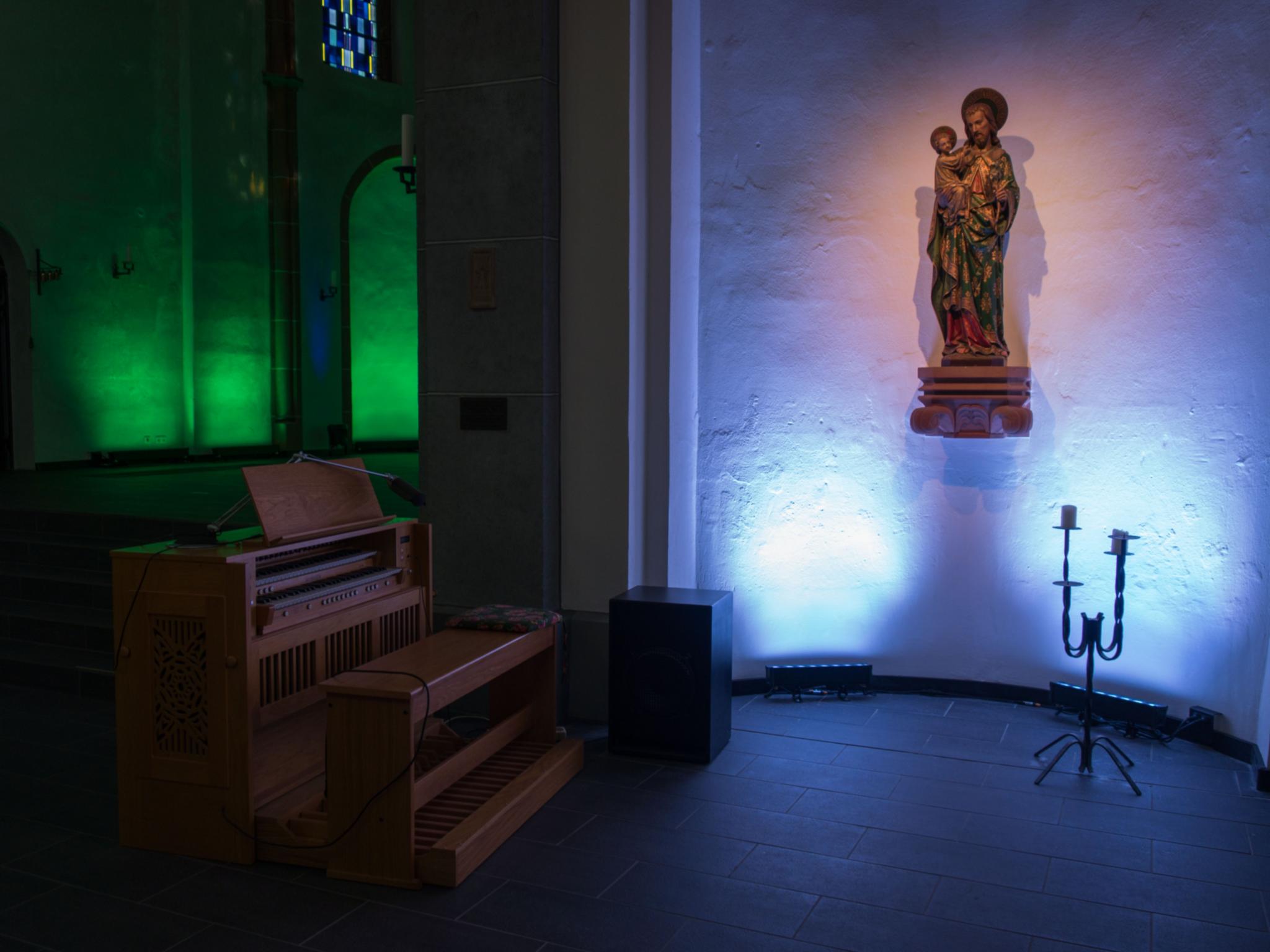 Licht und Musik (Foto: Julia Fröder/Bistum Trier)