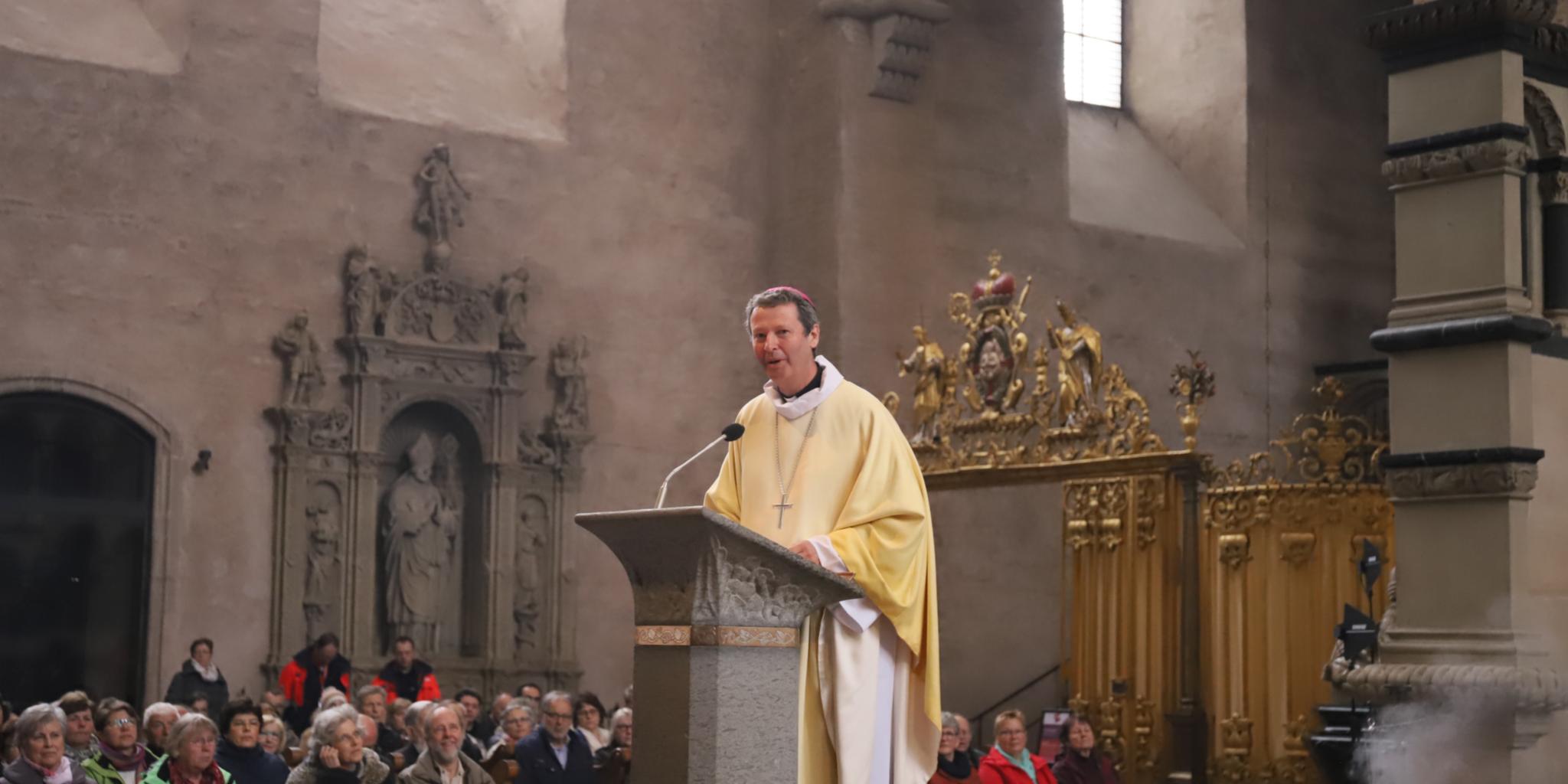 Bischof Didier Berthet predigte im Trierer Dom