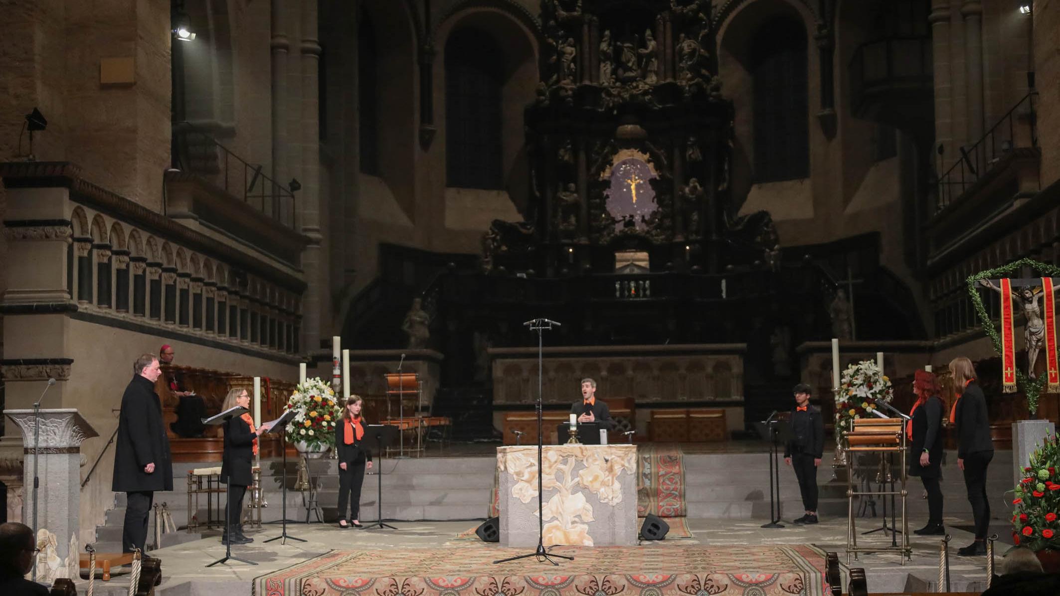 Das Abendlob - eine Verbindung von Wort und Musik - ist seit Jahren ein fester Bestandteil der Heilig-Rock-Tage (Archivfoto 2021 H. Thewalt/Bistum Trier)