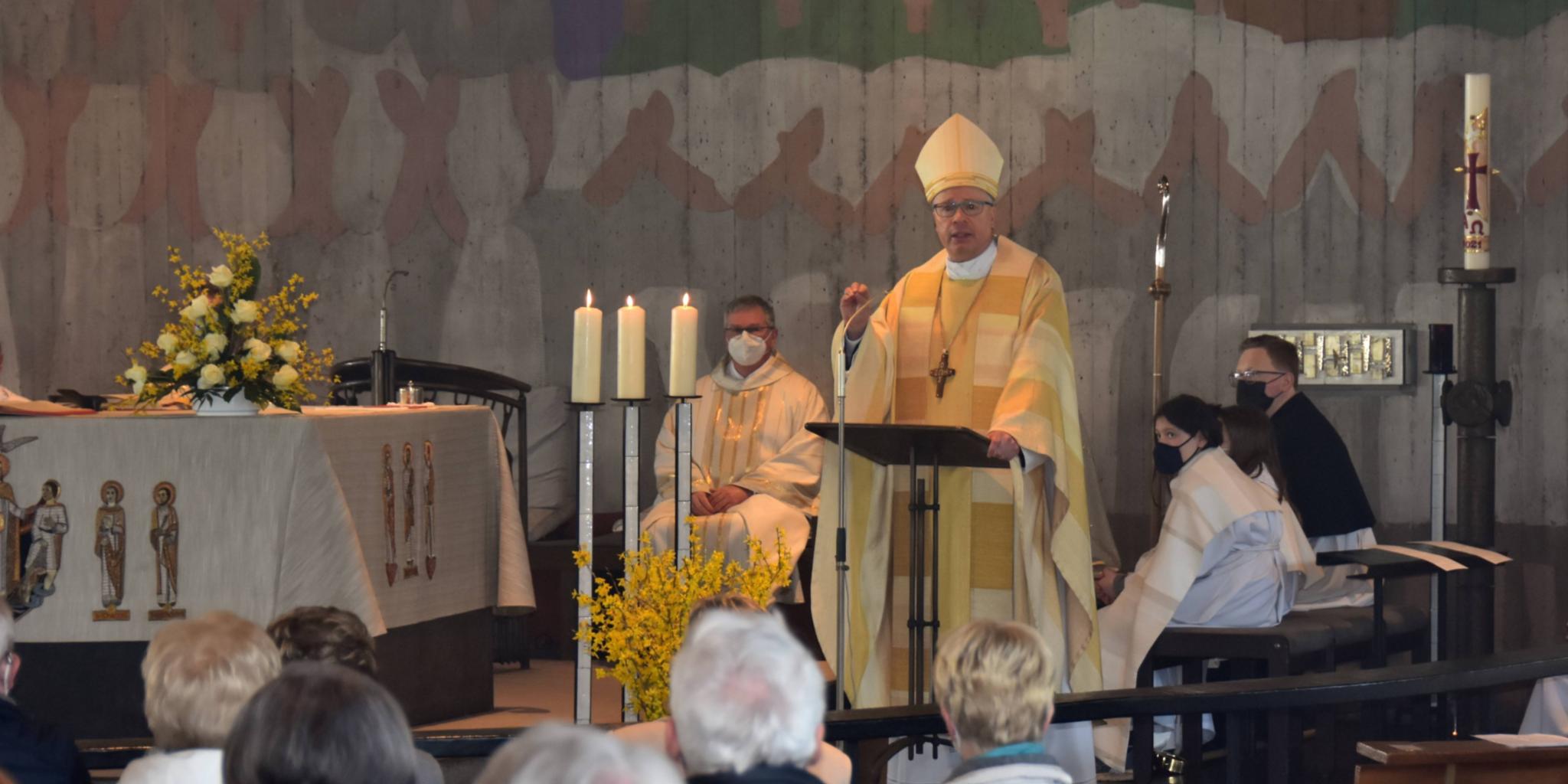 Bischof Ackermann kam zur Josefswallfahrt nach Merzig. Foto: Ute Kirch