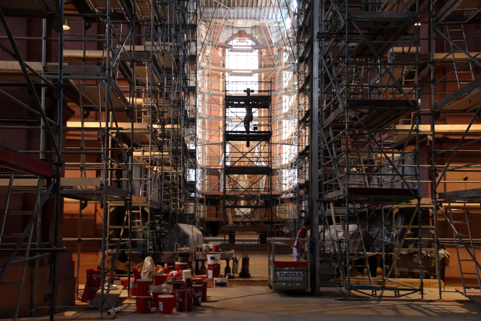 Renovierungsarbeiten in der Kirche des Klosters Himmerod