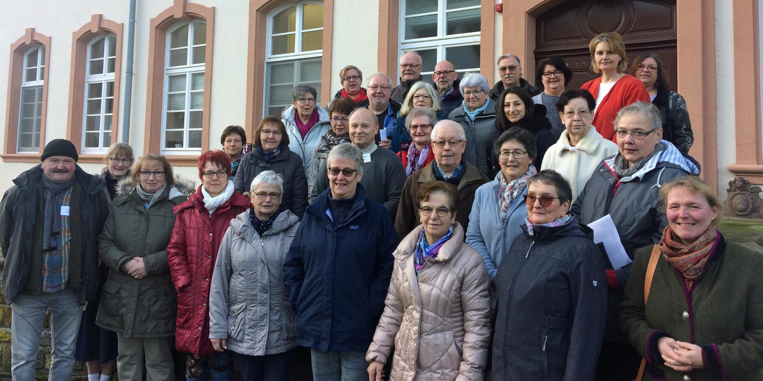 Die Teilnehmerinnen und Teilnehmer des Fortbildungskurses in Sankt Thomas im vergangenen Dezember mit Ausbilder Achim Müller (hintere Reihe, 2. von links).