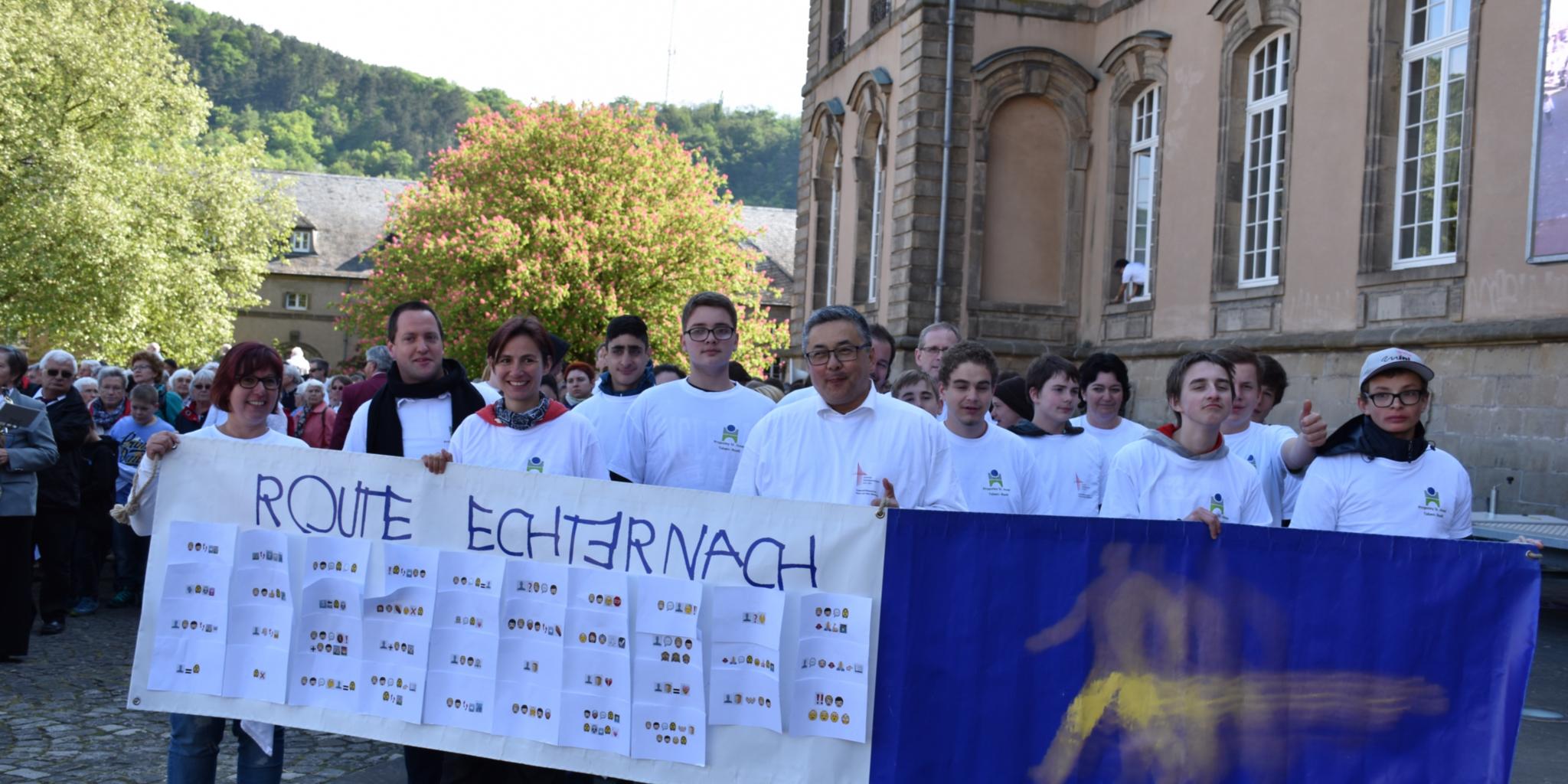 Eine Pilgergruppe der 'Route Echternach' macht sich bereit.
