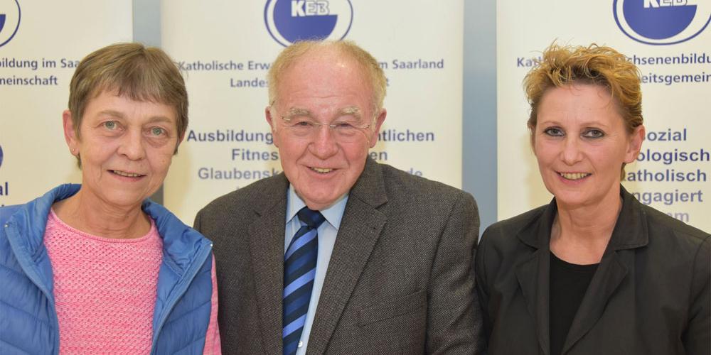 Der wiedergewählte Vorstand der KEB-Saar vlnr.: Marlen Dräger-Ottenbreit, Horst Ziegler und Anne Schuler