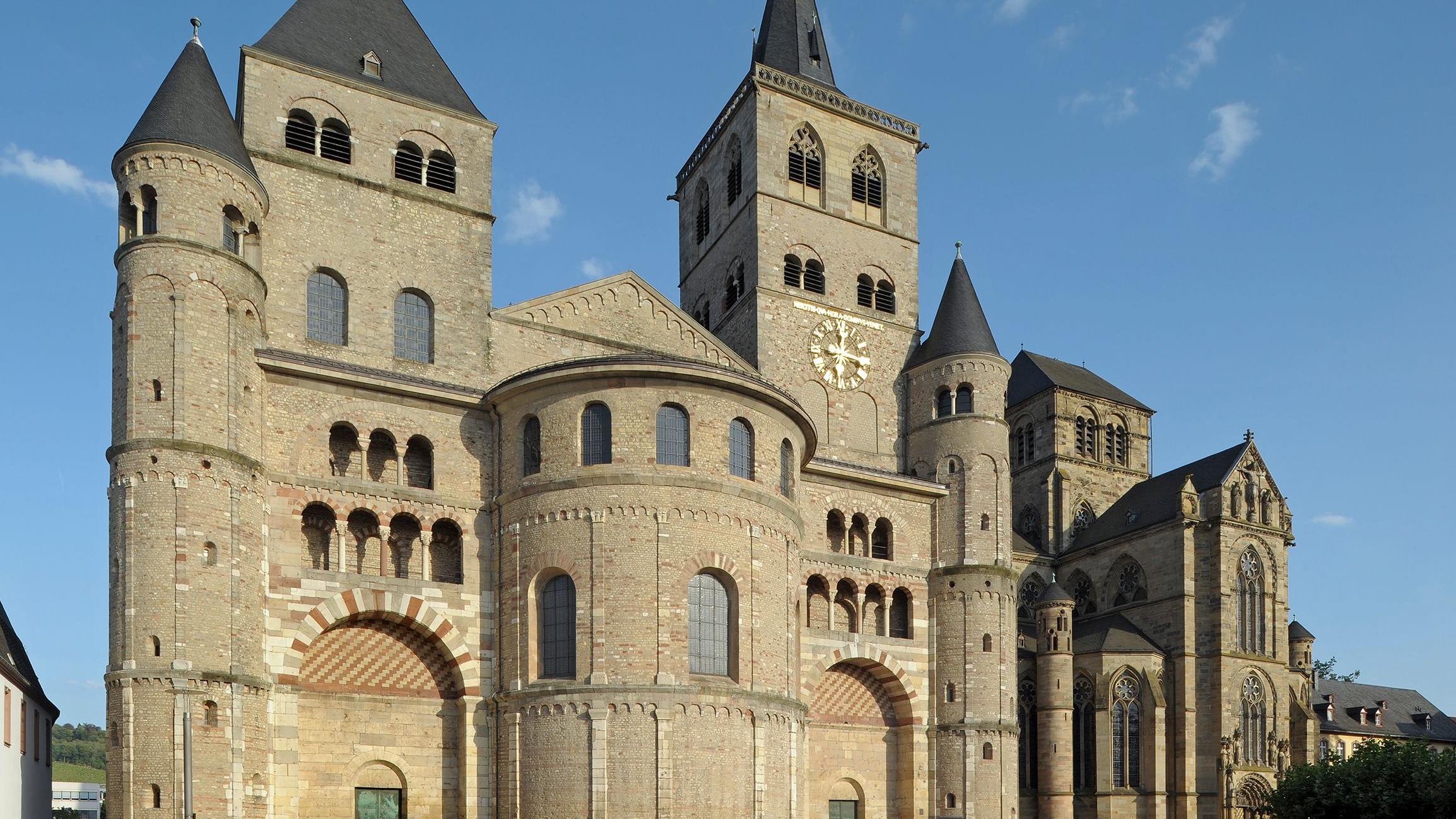 Die Amtseinführung der neuen Domkapitulare und Domvikare findet am 12. Dezember in der Hohen Domkirche statt.